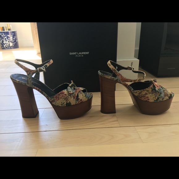 🛍💝NEW! ST LAURENT knotted plarforms - Picture 2 of 5